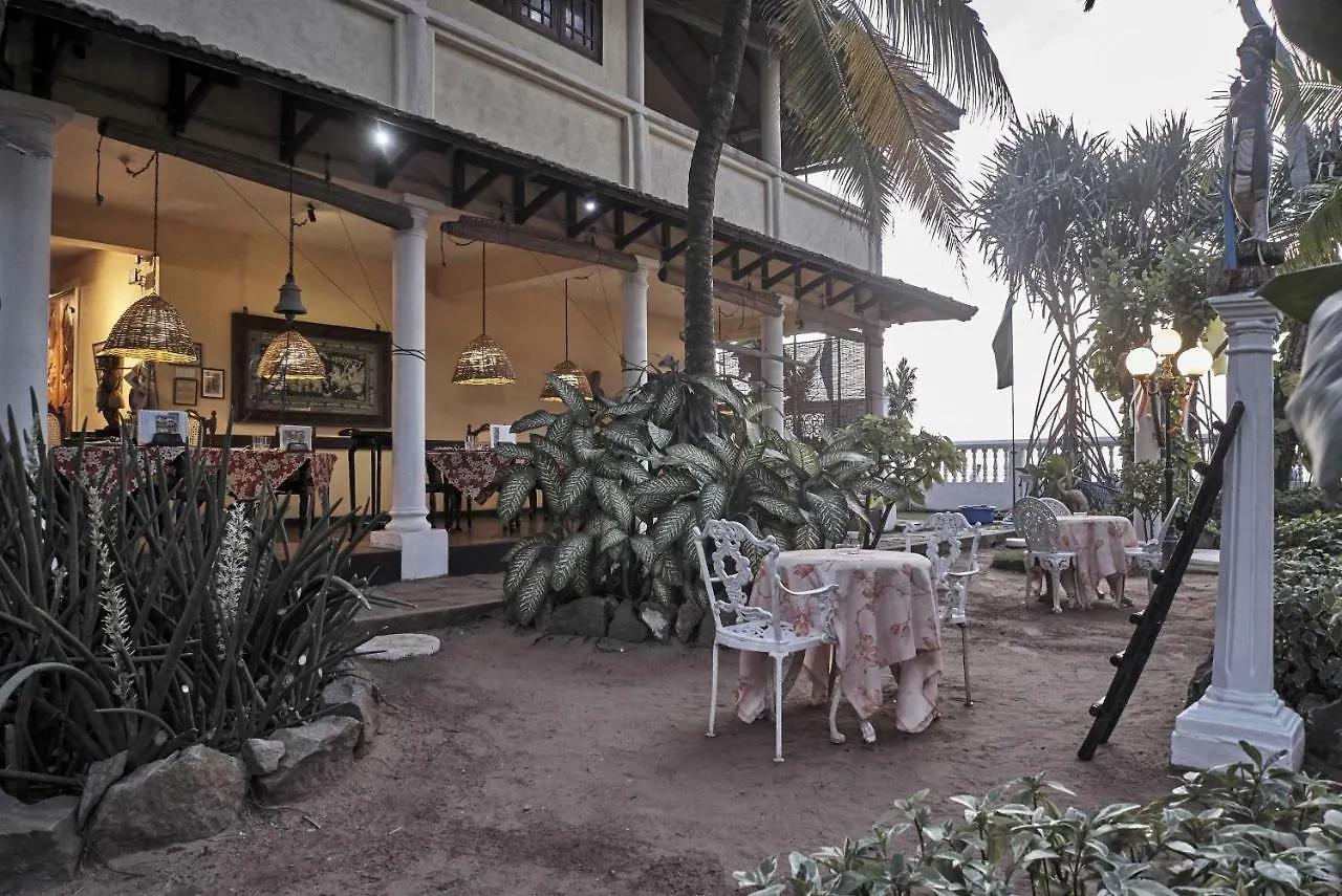 The Icebear Guesthouse Negombo